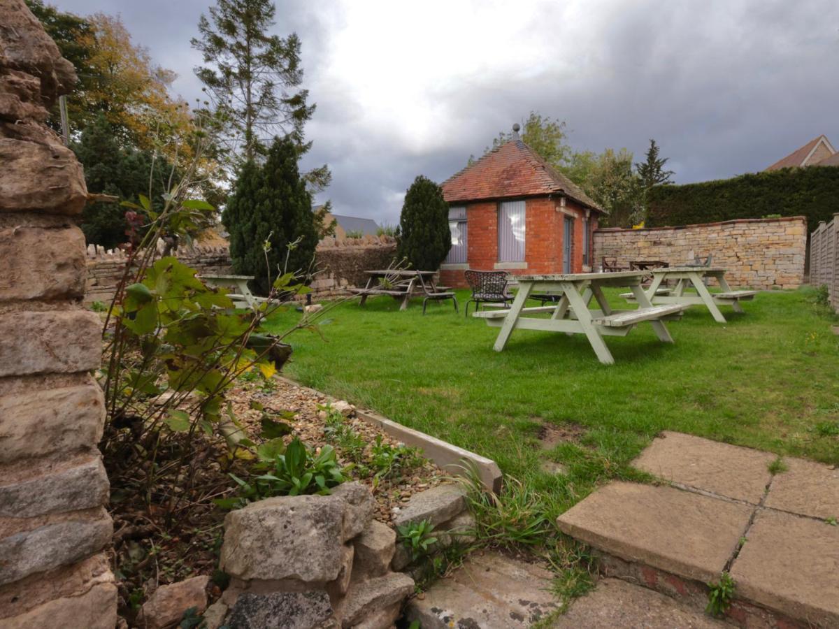 The White Horse Rutland Empingham Hotel Exterior foto